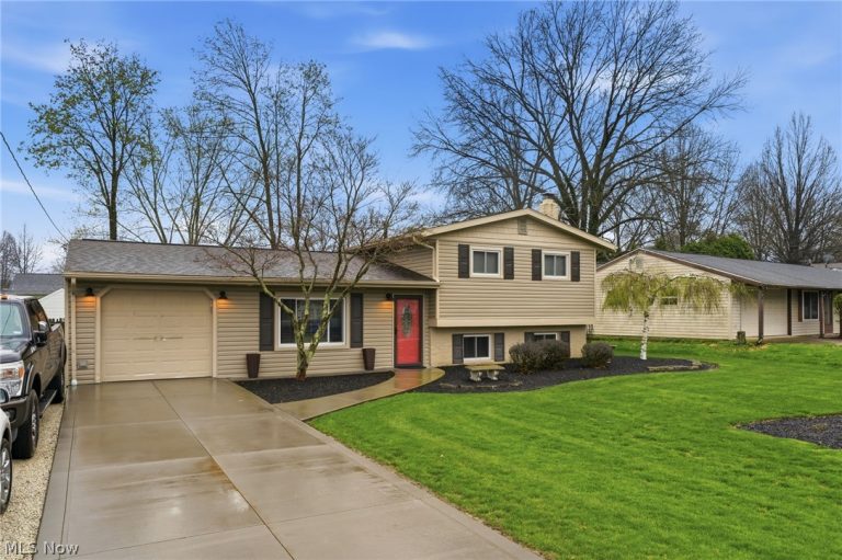 3890 Morley Drive, Kent, OH - Photo 3
