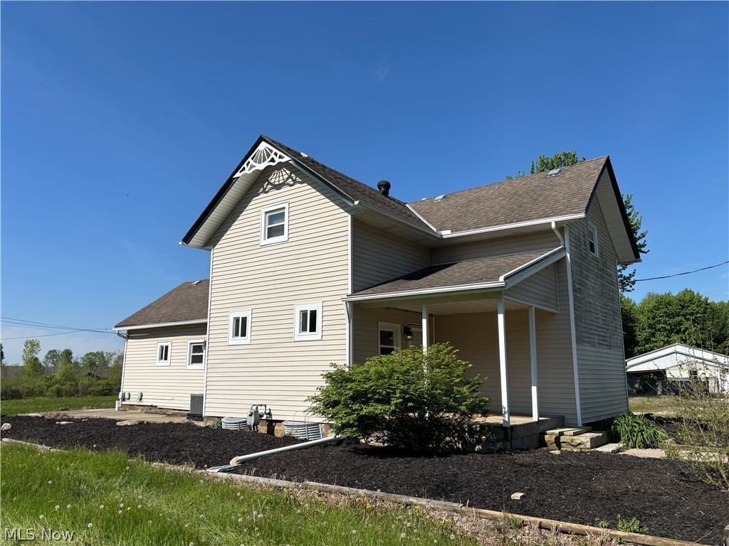 18022 State Route 301, LaGrange, OH