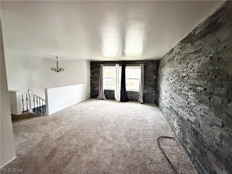 1766 Arthur Drive, Warren, OH - Photo 3