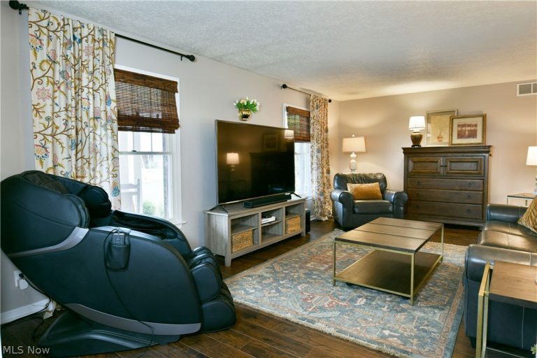 450 Broadway Avenue, Warren, OH - Photo 6
