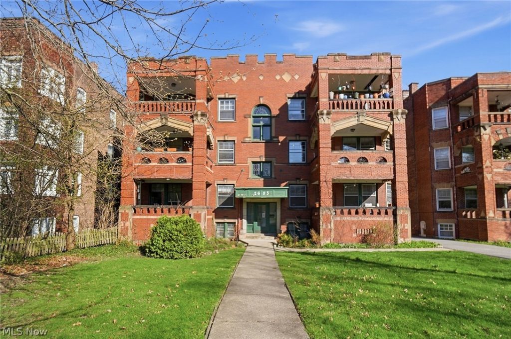2685 Euclid Heights Boulevard #2, Cleveland Heights, OH