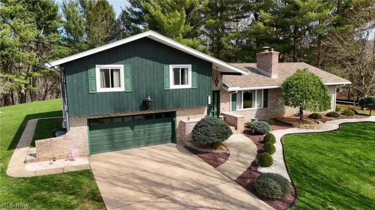 268 Kingsview Drive, Weirton, WV, 26062