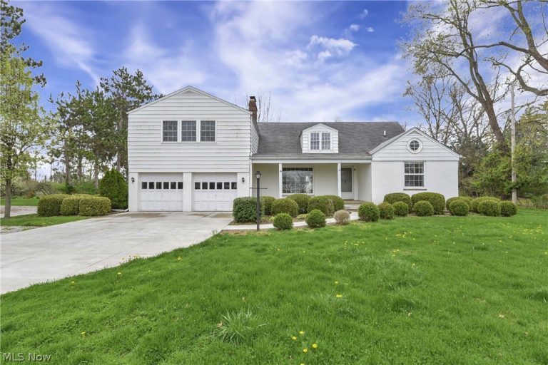 33015 Detroit Road, Avon, OH, 44011