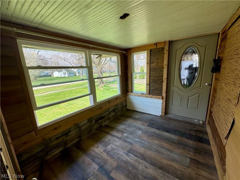 1167 Trumbull Avenue, Warren, OH - Photo 3