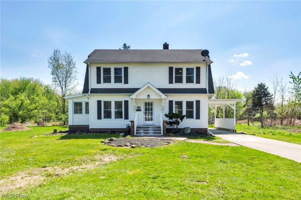 36553 Center Ridge Road, North Ridgeville, OH