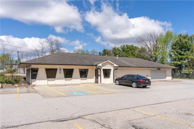1235 Tallmadge Avenue, Akron, OH, 44310