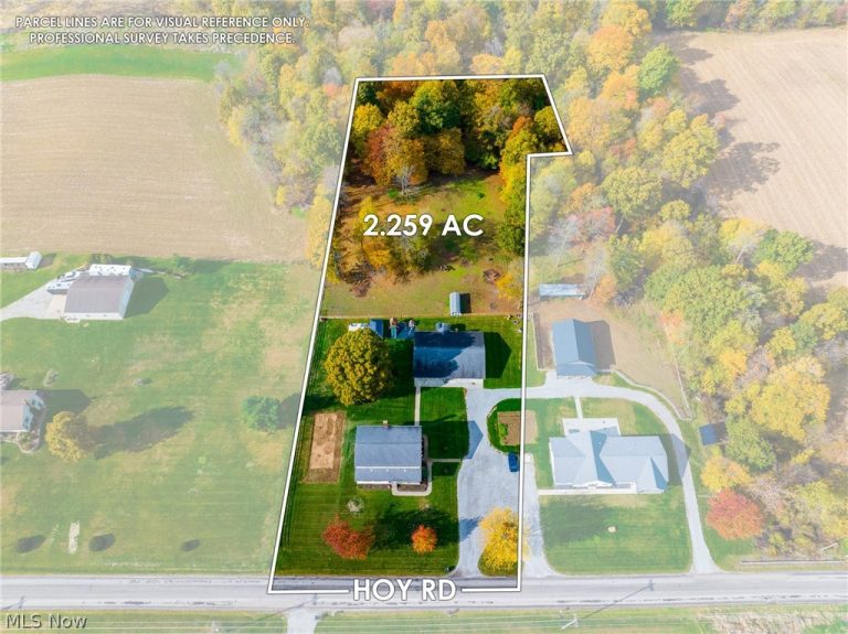 8383 Hoy Road, Fredericksburg, OH - Photo 3