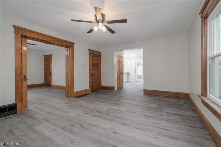 509 Wilson Street, Malvern, OH - Photo 5