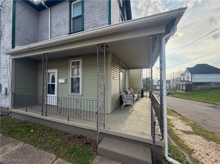 316 Grant Street, East Liverpool, OH - Photo 2
