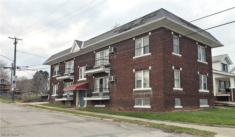 3738 137th Street, Cleveland, OH - Photo 3