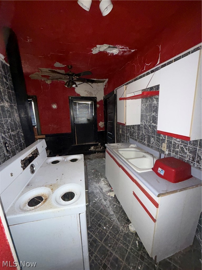 2198 86th Street, Cleveland, OH - Photo 6