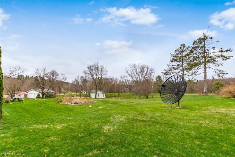 2419 Chandlersville Road, Zanesville, OH - Photo 4