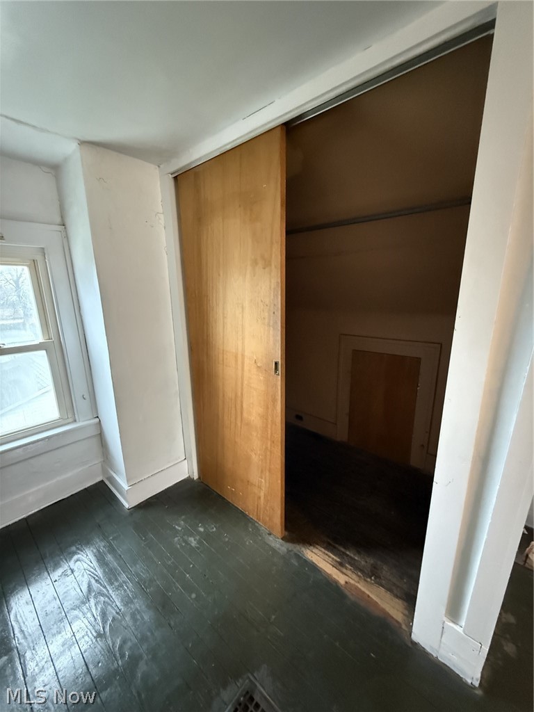 2120 Newton Street, Akron, OH - Photo 8