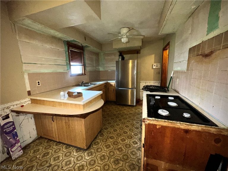 708 Miller Street, Youngstown, OH - Photo 5