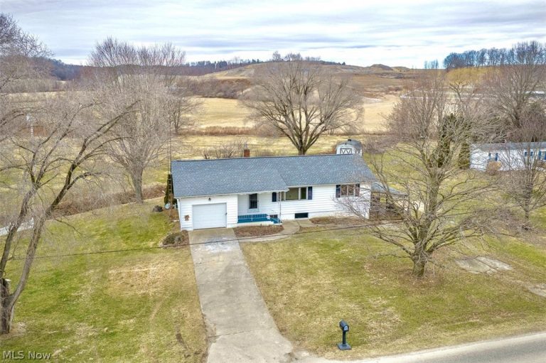 3336 Broad Run Dairy Road, Dover, OH - Photo 2