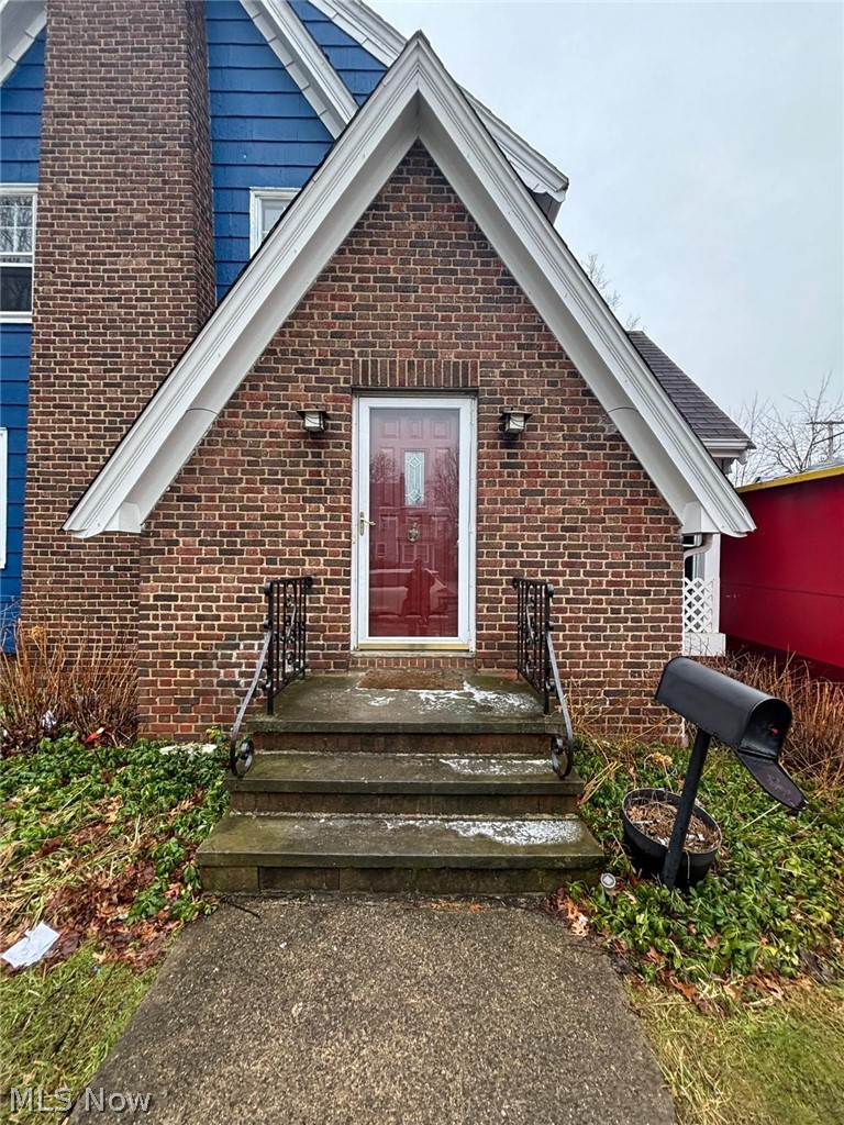 3808 Kirkwood Road, Cleveland Heights, OH, 44121