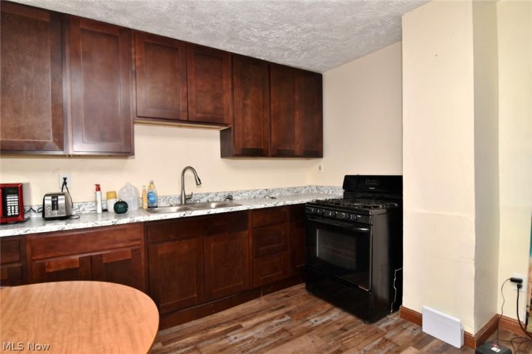 5403 Spencer Avenue, Cleveland, OH - Photo 8