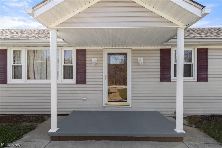 61060 Webb Heights Road, Shadyside, OH - Photo 4