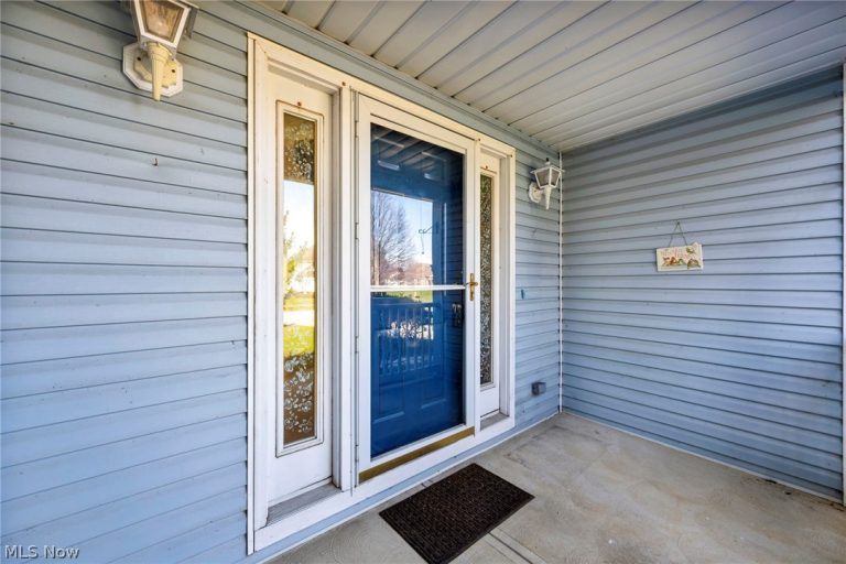 6750 Rockport Lane, Mentor, OH - Photo 8