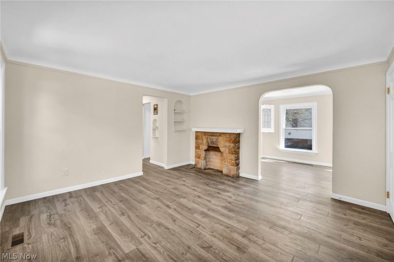 10318 Thrush Avenue, Cleveland, OH - Photo 8