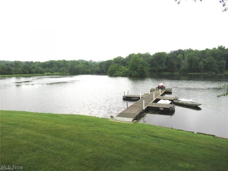 200 Granger Road #11, Medina, OH - Photo 3