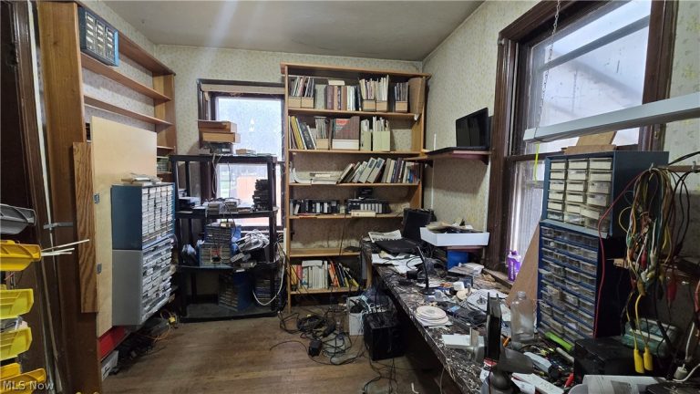 237 Turner Road, Youngstown, OH - Photo 4