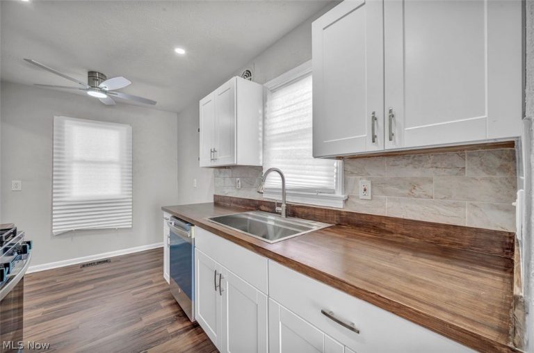 12508 Sobieski Avenue, Cleveland, OH - Photo 5