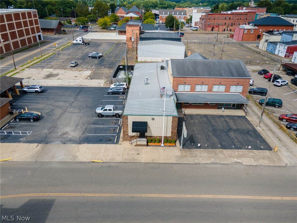 133 6th Street, Coshocton, OH