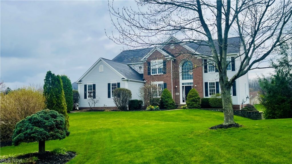 3473 Churchill Downs, Stow, OH