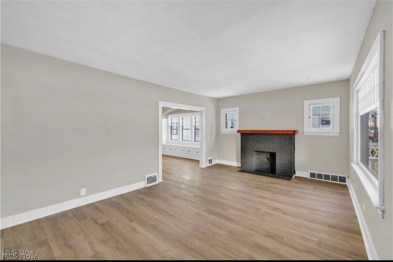 3522 154th Street, Cleveland, OH - Photo 2