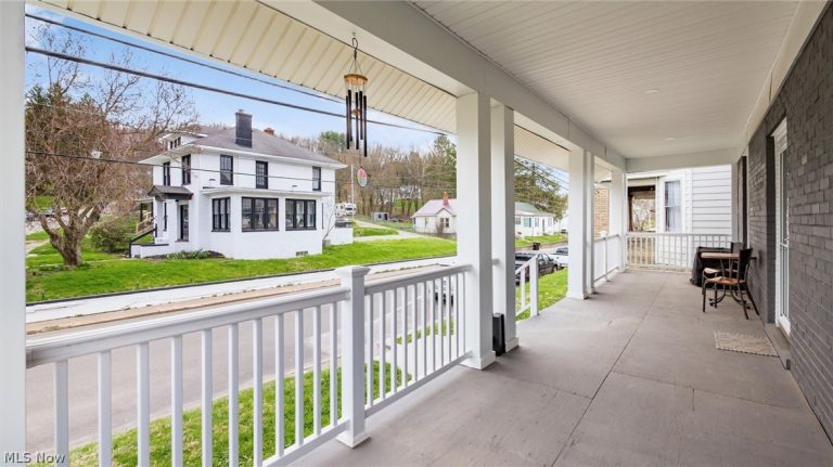 105 State Street, Crooksville, OH - Photo 6