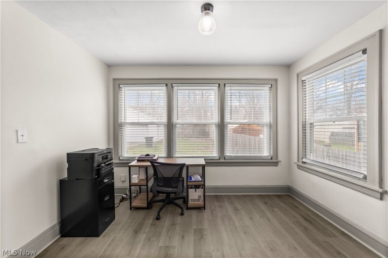 3180 Sycamore Road, Cleveland Heights, OH - Photo 6