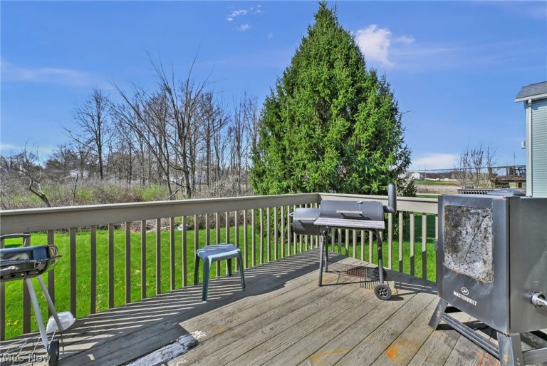 685 Lake Street, Ravenna, OH - Photo 4