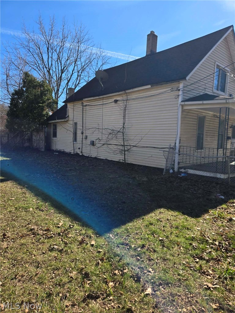 5636 Drake Avenue, Cleveland, OH - Photo 2