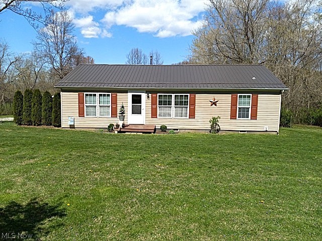 2654 Darlington Drive, Zanesville, OH - Photo 2