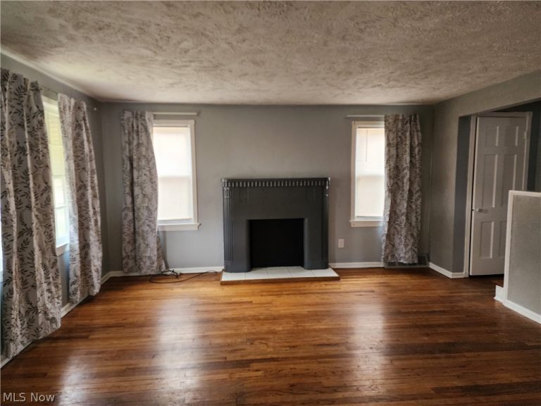 5435 Beechwood Avenue, Maple Heights, OH - Photo 4
