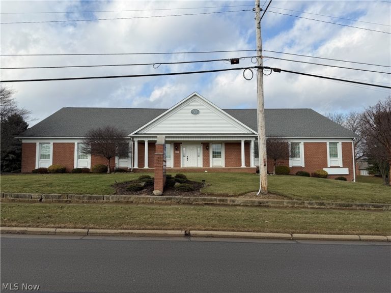 365 Riffel Road #E, Wooster, OH, 44691