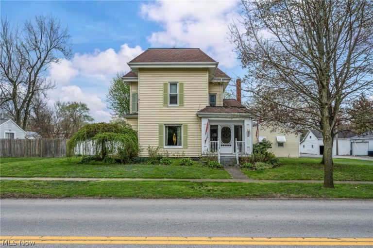 12 South Street, Berlin Heights, OH - Photo 2