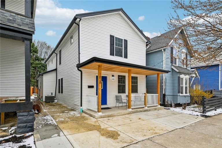 1828 57th Street, Cleveland, OH - Photo 2