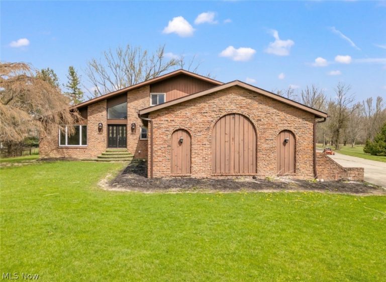 4747 Sharon Copley Road, Medina, OH, 44256