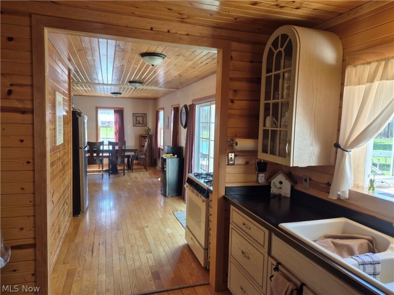 357 State Road, Warren, OH - Photo 4