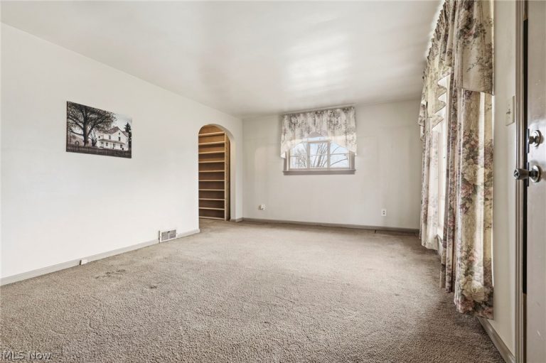 4454 2nd Street, Canton, OH - Photo 5