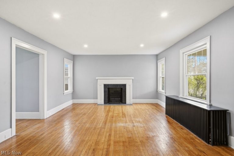 2209 Lamberton Road, Cleveland Heights, OH - Photo 3