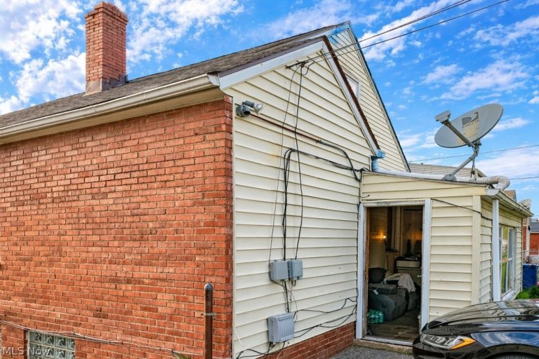 4001 176th Street, Cleveland, OH - Photo 4