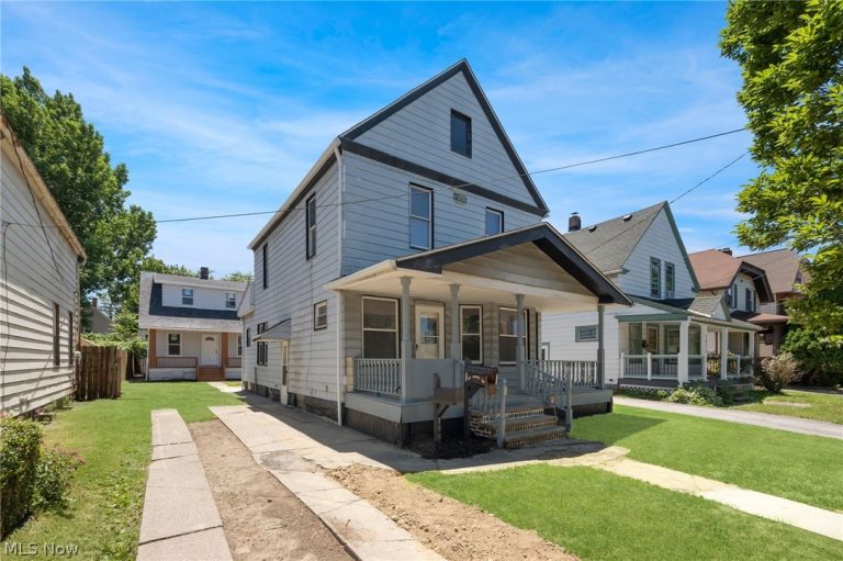 3911 Daisy Avenue, Cleveland, OH - Photo 3