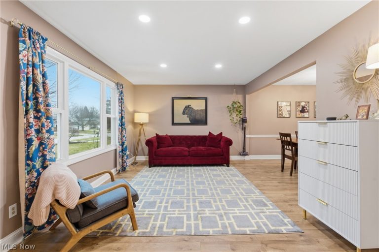 14401 Trenton Avenue, Strongsville, OH - Photo 6