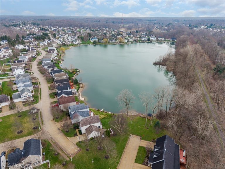 5026 Portland Cove, Stow, OH - Photo 5