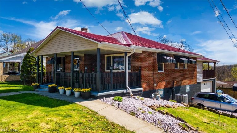 195 GILSON Avenue, Weirton, WV - Photo 5