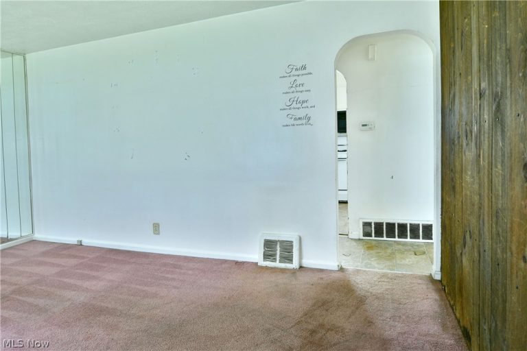 1479 Hamilton Street, Warren, OH - Photo 6
