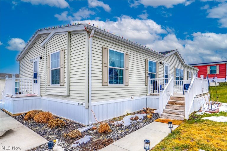 5109 Redbud Drive #343, Navarre, OH, 44662
